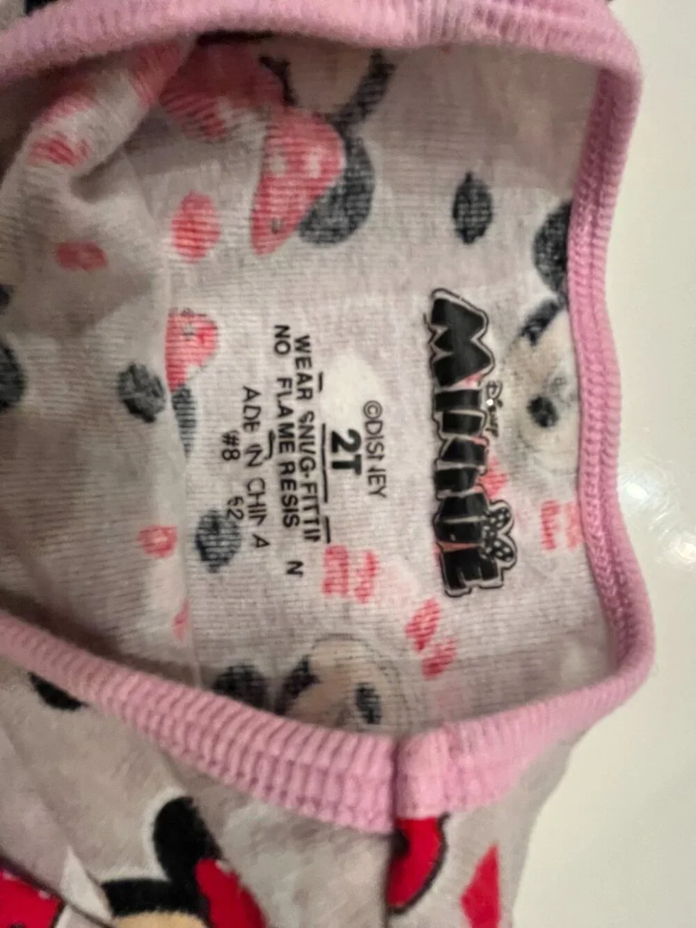 Disney Minnie Mouse 2 Pc Pajama Set Girls Size 2T  100% Cotton